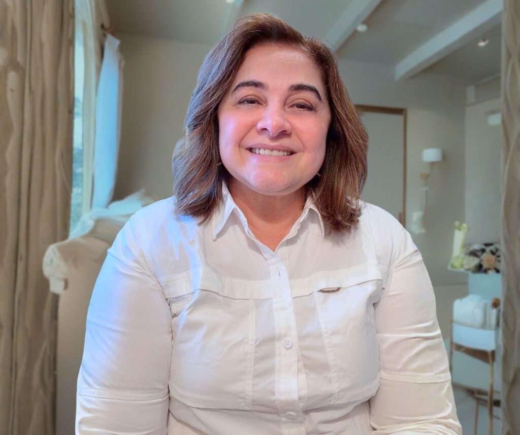 Crescendo em todas as pesquisas, Professora Maria do Carmo rebate ataques e desafia adversários: ‘nunca souberam disputar no voto limpo’