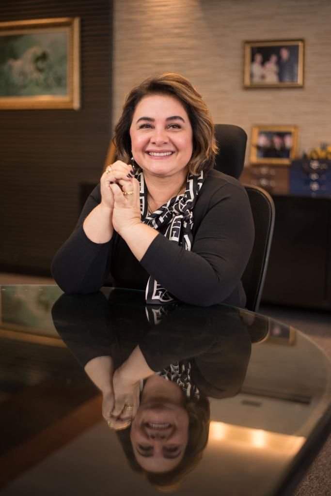 Única mulher na disputa pelo governo, Professora Maria do Carmo faz homenagem a mulheres fortes do Amazonas