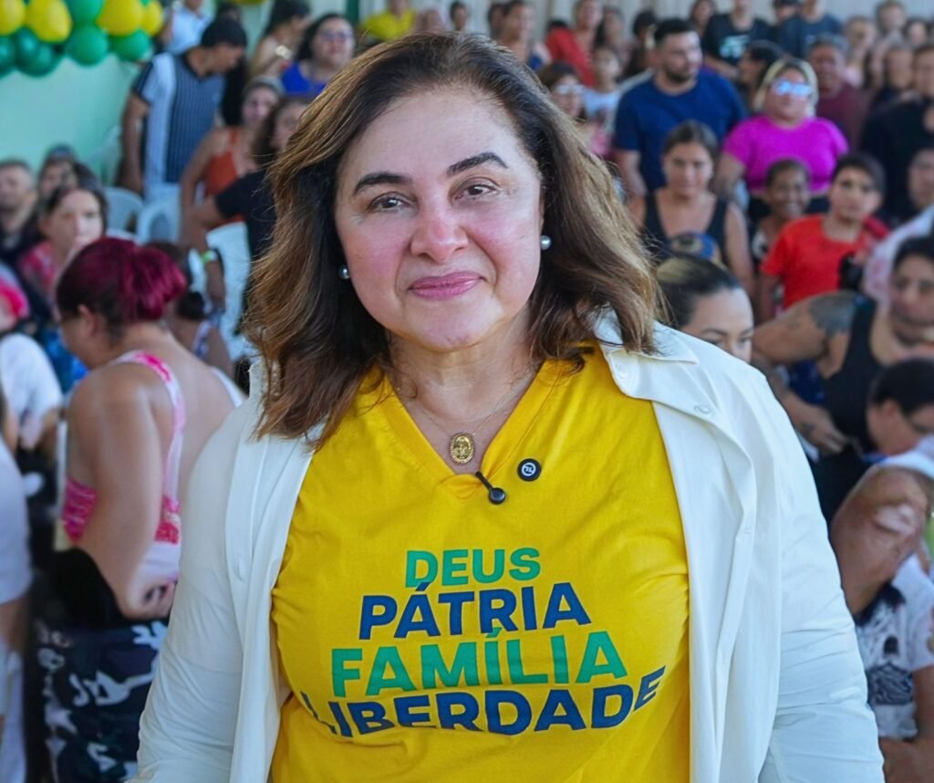 Mais uma pesquisa confirma: Professora Maria do Carmo lidera disputa para governo do Amazonas