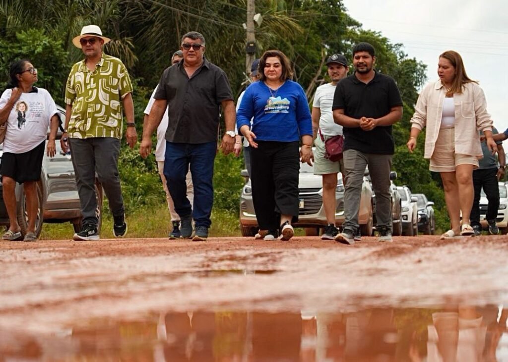 Em passagem por Iranduba, Professora Maria do Carmo mostra precariedade do ramal do Janauari