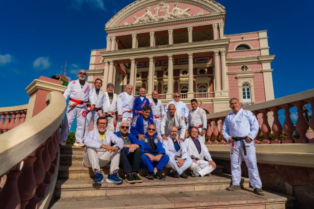Jiu-jítsu do Amazonas celebra 50 anos com evento histórico na Ponta Negra